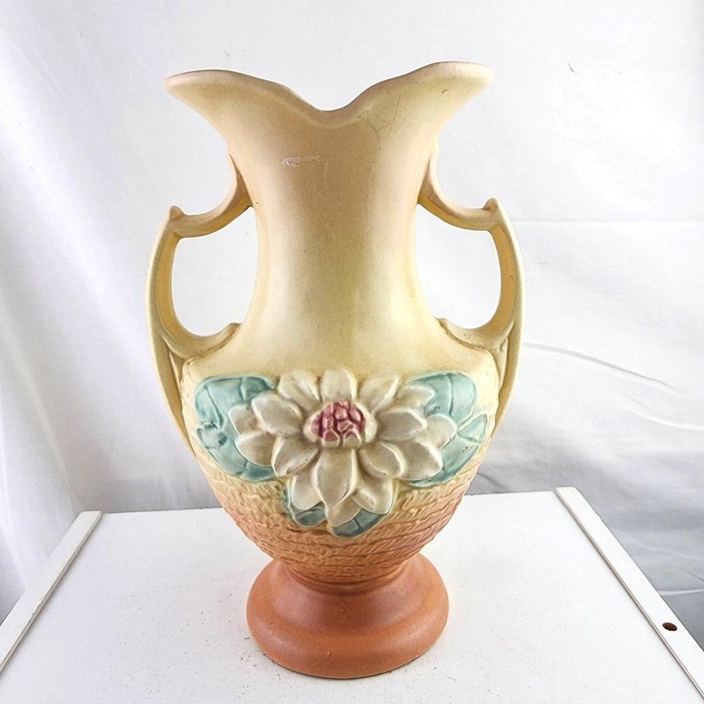 Vintage Hull Art USA Pottery Double Handle Water Lily